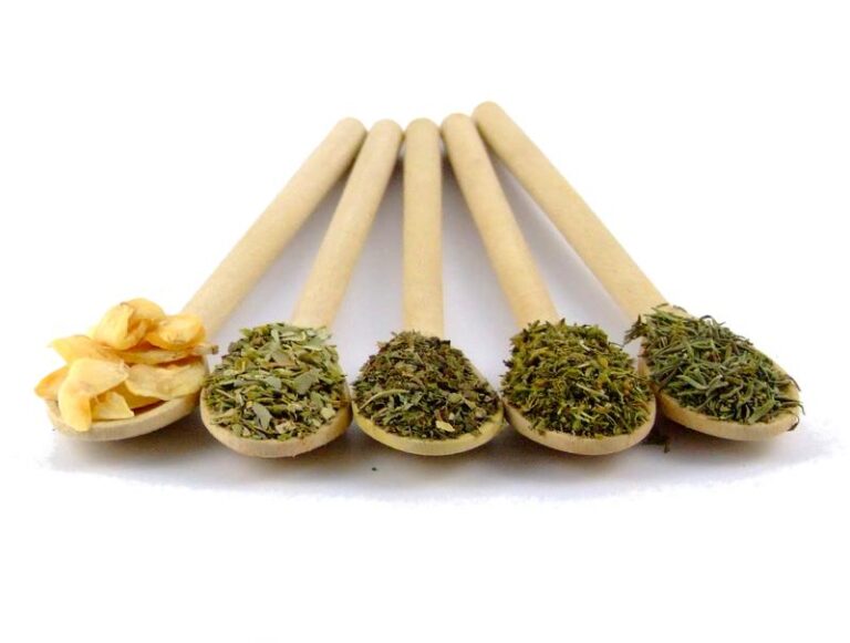 Odkryj włoskie przyprawy do spaghetti, które wzbogacą Twój smakowy świat