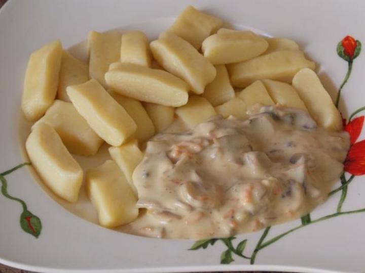 Nietypowe sosy do kopytek