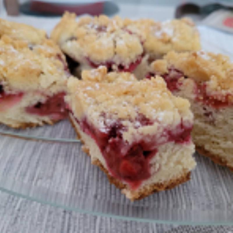 Wyjmowanie ciasta drożdżowego