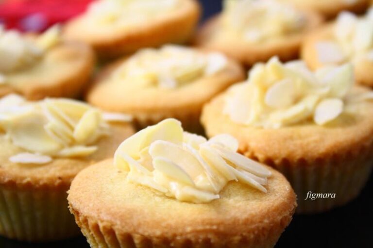 Pyszne nadzienia: proste sposoby na nadziewanie babeczek, które pokochasz