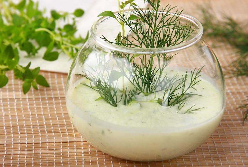 Sos jogurtowy do mięsa